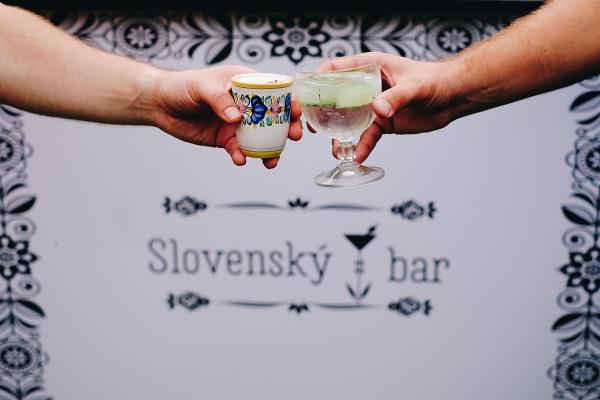 Slovenský prenosný bar plný tradícií