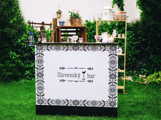 Slovenský bar na svadbu